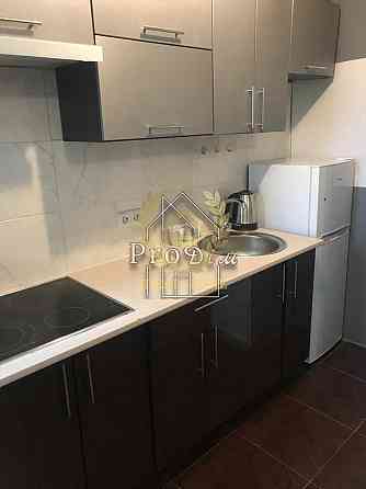 Оренда Квартира 1-кімнатна на Майкопская ул., 1А Київ