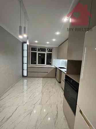 Продаж Квартира 2-кімнатна, 2/7 поверх на Фогорашія Uzhhorod