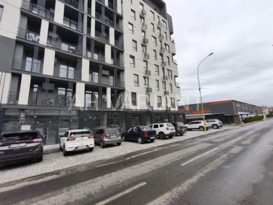 Продажа Помещение в жилом доме площадь 170 кв.м 1-й этаж на Сечені Ужгород