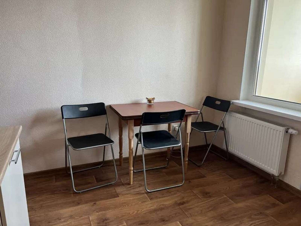 Оренда Квартира 1-кімнатна, 14/25 поверх на ул. Ревуцкого Киев - изображение 3