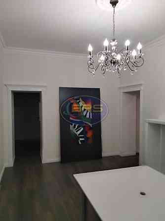 Продаж офісне приміщення на вул. Коблевская поверх - 1/3 Одеса