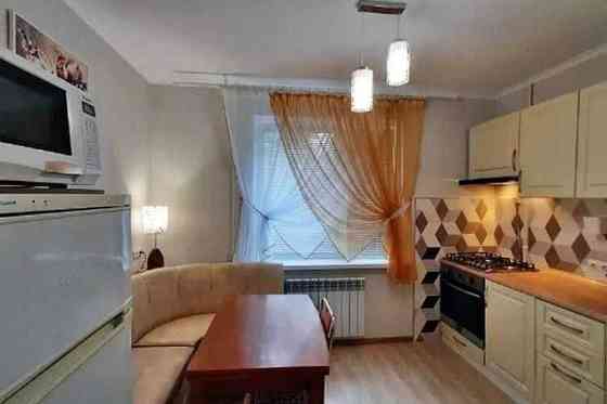 Оренда Квартира 1-кімнатна, 2/9 поверх на Йорданська, 9 Київ