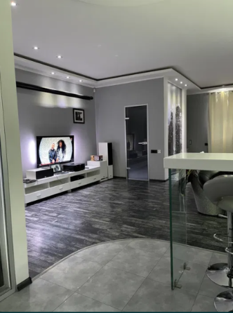 Дом с евроремонтом в Новой Дофиновке Нова Дофиновка