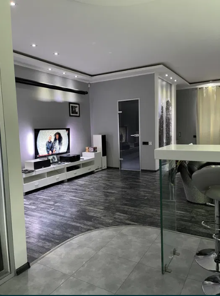 Дом с евроремонтом в Новой Дофиновке Нова Дофінівка - фото 3