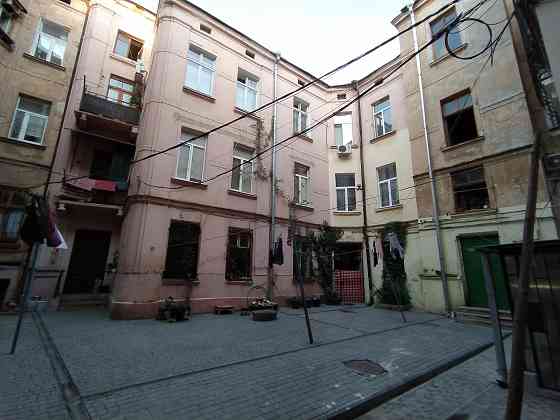 2 комнатная квартира в центре города Одеса