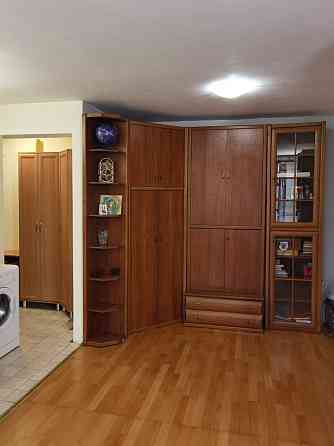 Оренда Квартира 2-кімнатна, 1/4 поверх на Шепелєва Миколи вул., 8а Київ