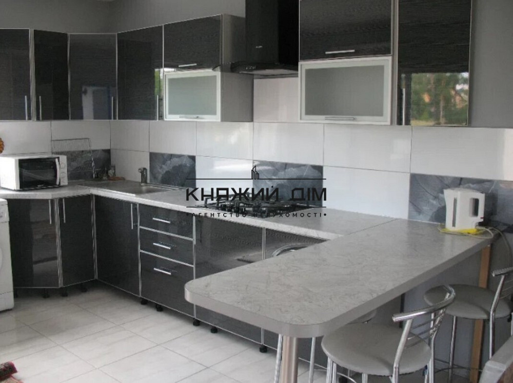 Аренда дома в с. Новоселки Вышгородский р-н.. № 138097  - фото 8