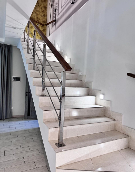 Продається елітний 2-поверховий будинок в с. Усатово  - фото 10