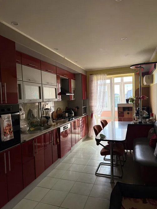 Продаж Квартира 3-кімнатна, 7/7 поверх на Чорновола Ивано-Франковск - изображение 1