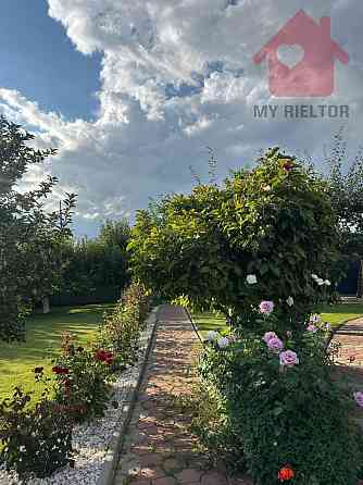 Продаж просторого будинку у Сторожниці! 