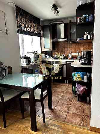 Продаж Квартира 3-кімнатна на Неходы Ивана ул., 5 Kiev