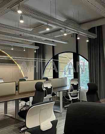 Оренда Будинок 5-кімнатний на Бульварно-Кудрявська вул., 17 Київ