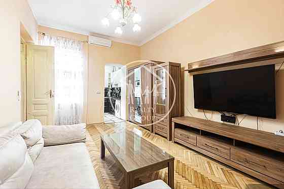 Продаж Квартира 2-кімнатна, 3/3 поверх на Одеська, 5 Львов