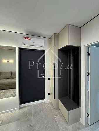 Оренда Квартира 1-кімнатна, 12/13 поверх на Михайла Максимовича вул. (Онуфрія Трутенка), 24 Киев