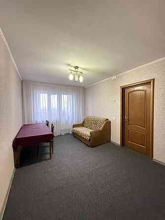 Продаж Квартира 2-кімнатна, 7/9 поверх на Прирічна вул., д. 19 Київ