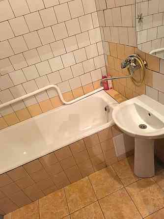 Оренда Квартира 2-кімнатна, 2/5 поверх на вул. Сімферопольска, 7/2 Kiev