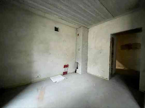 Продаж Квартира 2-кімнатна, 1/4 поверх на 24 Серпня Krykhivtsi