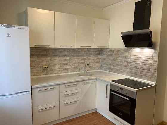 Оренда Квартира 2-кімнатна, 9/25 поверх на ул. Софии Русовой Київ