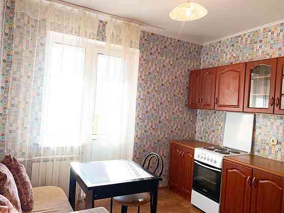 Оренда Квартира 1-кімнатна, 13/25 поверх на Ващенко Киев