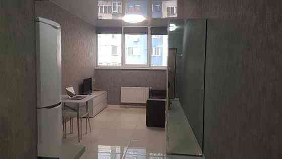 Оренда Квартира 1-кімнатна, 7/7 поверх на Харьківське шосе, 19 б Киев