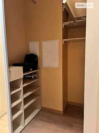 Оренда Квартира 2-кімнатна, 13/30 поверх на ул. Юрия Ильенко Kiev