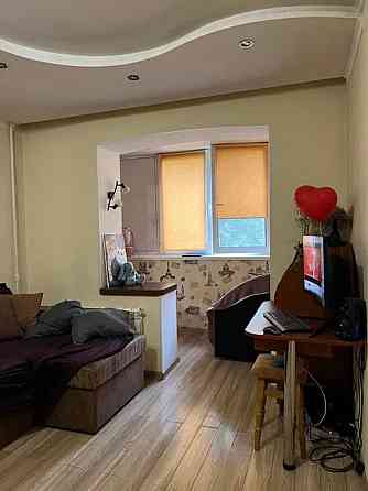 Оренда Квартира 1-кімнатна, 1/5 поверх на Синьозерна, 6а Kiev