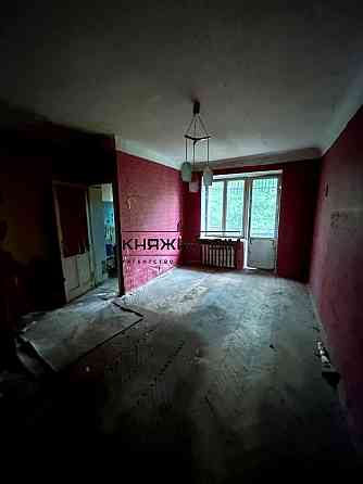 Продаж Квартира 2-кімнатна, 2/5 поверх на вул. Кутузова ул./Генерала Алмазова Kiev