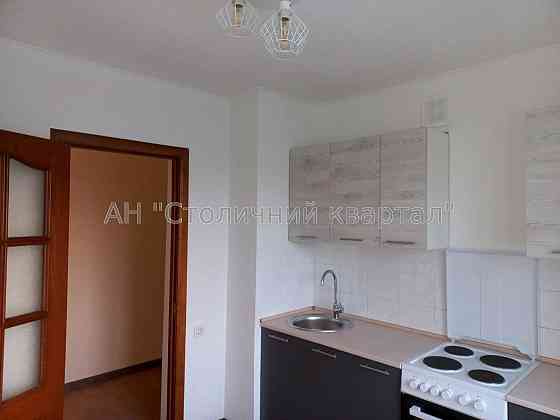 Продаж Будинок 1-кімнатний на Корольова Академіка вул., 2А Киев