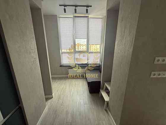 Продам гарну квартиру-студію в Софіївській Борщагівці. 