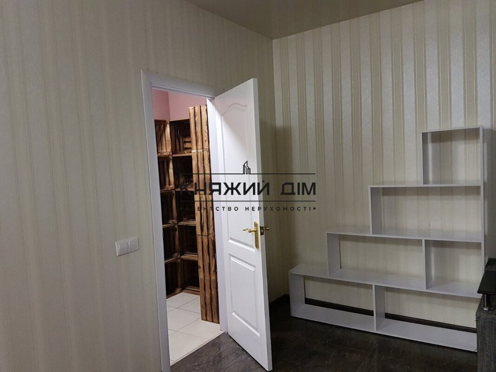 Продаж Квартира 1-кімнатна, 9/10 поверх на вул. Європейська  - фото 2