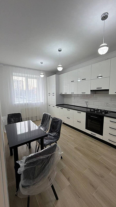 Продаж Квартира 3-кімнатна, 1/9 поверх Ивано-Франковск - изображение 1