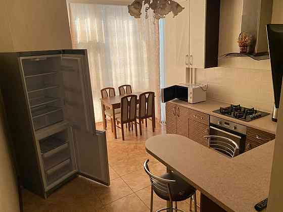 Двухкомнатная квартира в новом доме. Центр Черемушик. Одесса