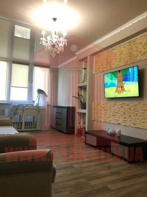 Продаж 2к Квартира 70 кв.м   - фото 2