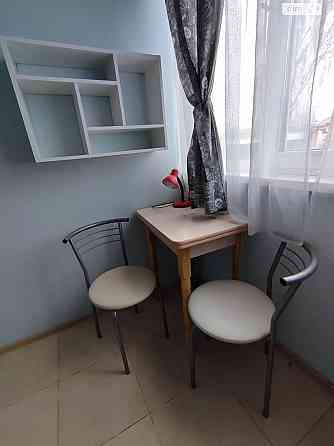 Оренда Квартира 1-кімнатна, 1/3 поверх на пр. Сирецький, 40 Kiev