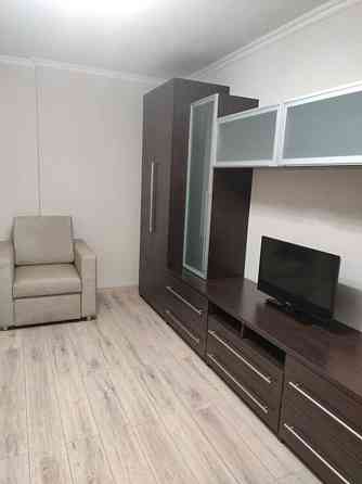 Оренда Квартира 1-кімнатна, 8/25 поверх на Сиваська, 12/2 Киев