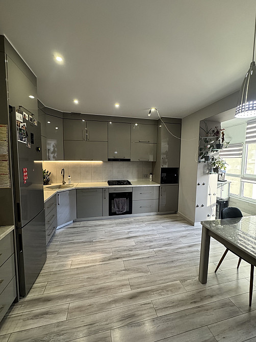 Продаж Квартира 3-кімнатна, 8/12 поверх на Івасюка Ивано-Франковск - изображение 13