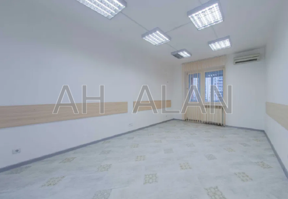 Оренда Будинок 4-кімнатний на Левка Лук'яненка вул., 21 Kiev