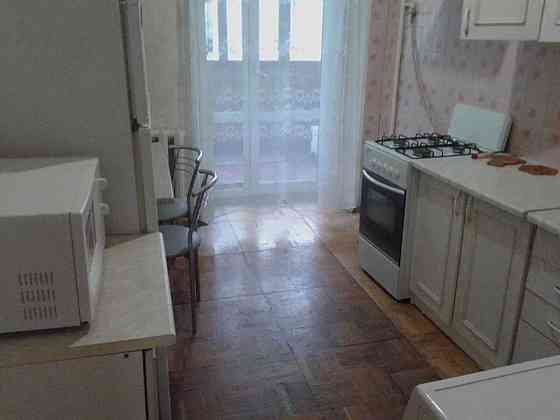 Оренда Квартира 2-кімнатна, 3/5 поверх на ул. Саксаганского, 32 Київ