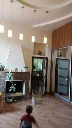 Продаж Квартира 4-кімнатна, 3/3 поверх на Успенская ул. Odessa