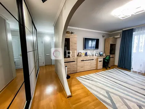 Продаж 3к Квартира 82 кв.м Відродження проспект 9 Луцьк - фото 2