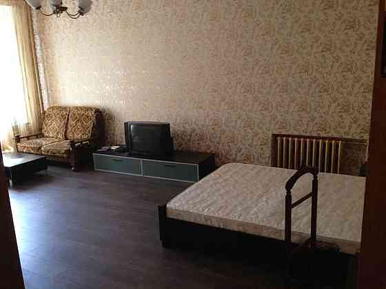 Оренда Квартира 1-кімнатна, 3/4 поверх на ул. Богдана Хмельницкого Kiev