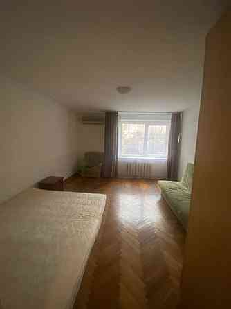 Оренда Квартира 2-кімнатна, 3/15 поверх на Антоновича, 88 Київ