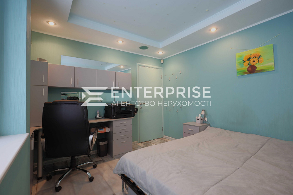 Продаж 3к Квартира 73 кв.м Сосницька вул. Київ - фото 11