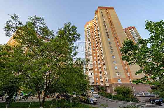 Продаж Квартира 3-кімнатна, 22/23 поверх на Урлівська, 19 Київ