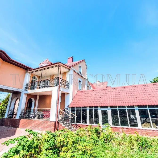 484 A Two-story villa for rent with a swimming pool Kiev - photo 3