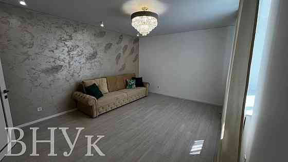 Продаж Квартира 3-кімнатна, 8/8 поверх на Олександрівська Вінниця