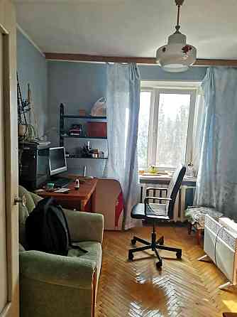 Продаж Квартира 3-кімнатна, 7/14 поверх на Радченка Петра вул., д. 14 Київ