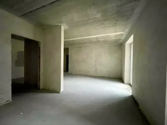 Продаж Квартира 2-кімнатна, 1/5 поверх Krykhivtsi