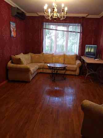 Оренда Квартира 3-кімнатна, 3/10 поверх на ул. Ларисы Руденко, 7 Київ