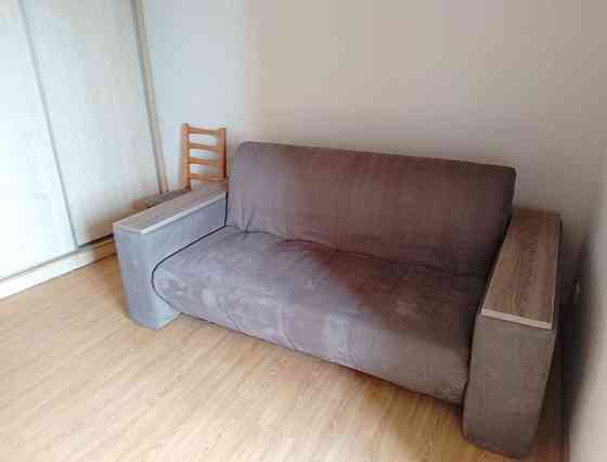 Оренда Квартира 1-кімнатна, 7/16 поверх на Русанівський бульвар, 2/8 Kiev